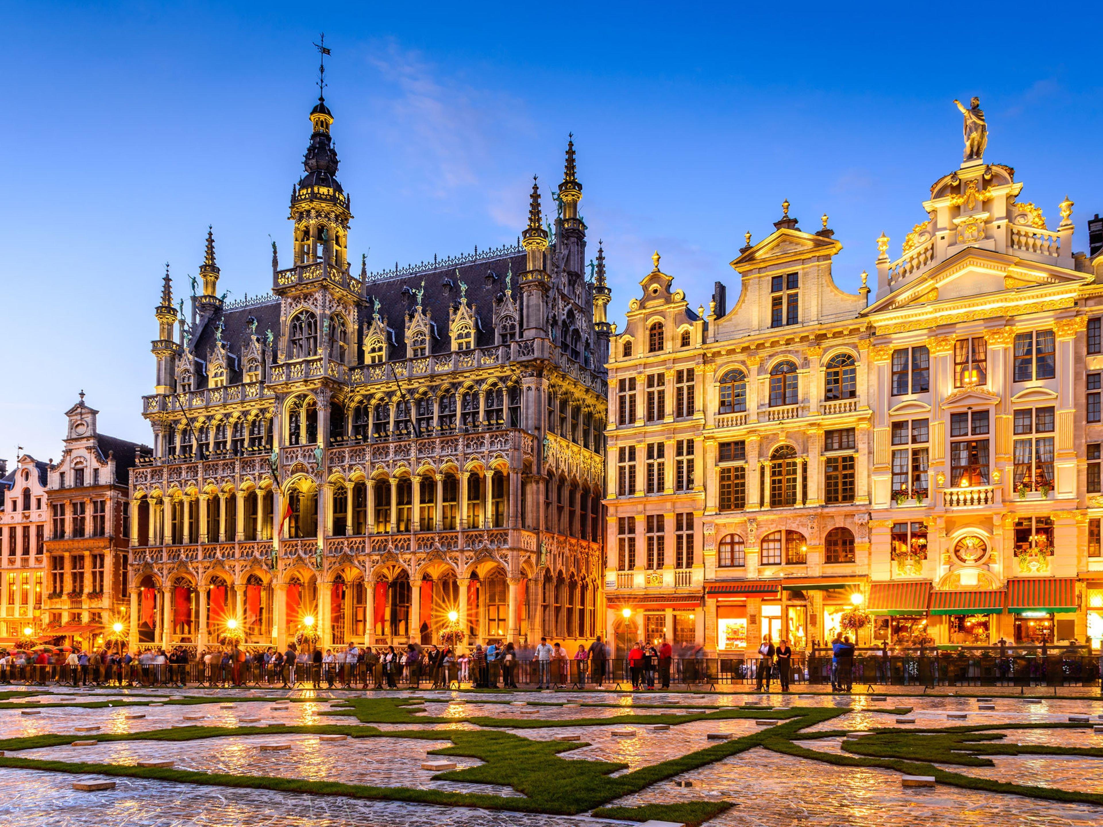 Holiday Inn Express Brussels-Grand-Place By Ihg Exterior foto